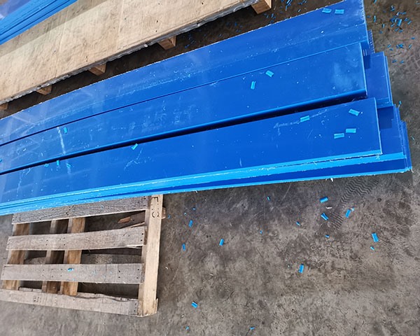 聚丙烯地板球柵欄板足球場牆