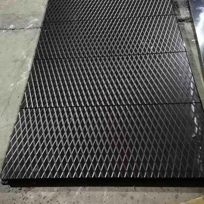 重型 HDPE 地面保護墊