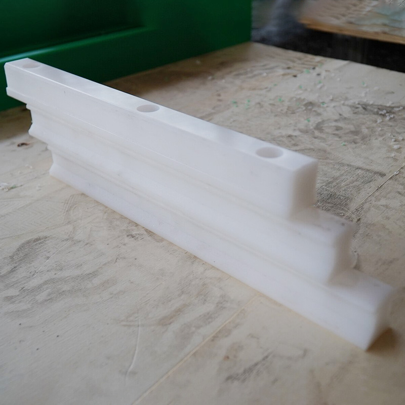 UHMWPE 輸送機耐磨條 UHMWPE 輸送機耐磨條